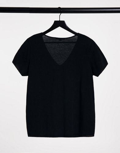 Emelyn - T-shirt in tessuto Tonic nero con scollo a V - AllSaints - Modalova