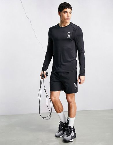 ASOS Dark Future - Active - T-shirt da allenamento a maniche lunghe nera - ASOS Dark Future Active - Modalova