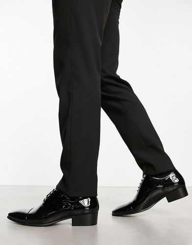 Scarpe stringate eleganti in pelle sintetica verniciata nera-Black - ASOS DESIGN - Modalova