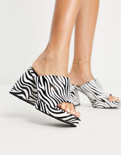 Sandali stile sabot con plateau e tacco colore zebrato-Multicolore - Glamorous - Modalova