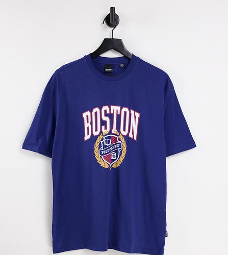T-shirt oversize blu navy con stampa Boston - In esclusiva per ASOS - Only & Sons - Modalova