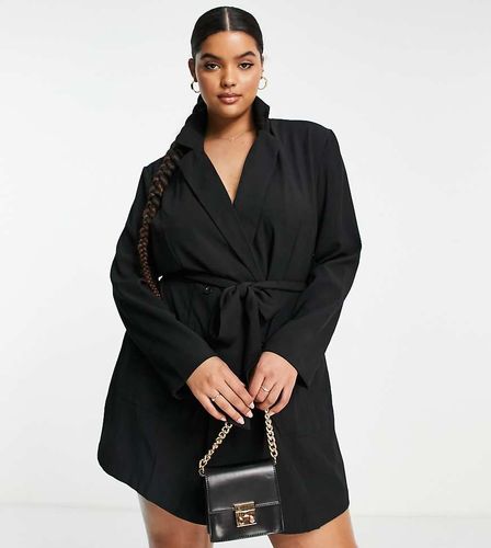 Lola May Plus - Vestito blazer nero con allacciatura in vita - Lola May Curve - Modalova