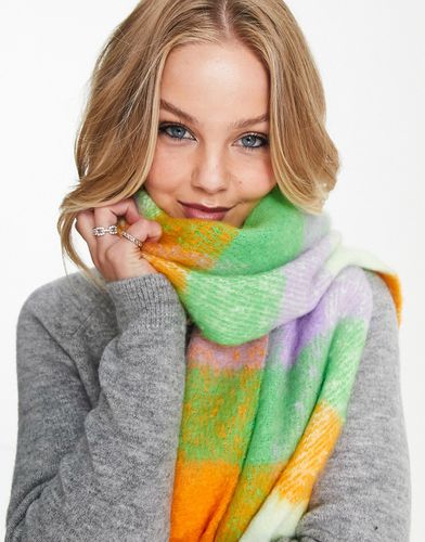 Sciarpa in maglia a quadri multicolore - Monki - Modalova