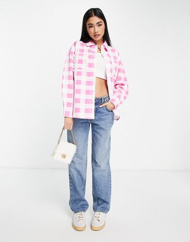 Camicia oversize con tasche con volant a quadri in coordinato-Rosa - Neon Rose - Modalova
