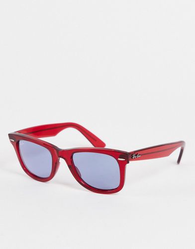 Wayfarer - Occhiali da sole classici rossi con lenti blu-Rosso - Ray-Ban - Modalova