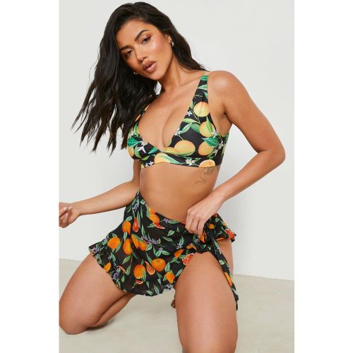 Pareo in chiffon con stampa di arance e arricciature allacciato su un lato - boohoo - Modalova