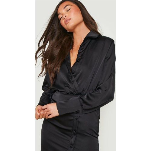 Vestito camicia in raso con bottoni - boohoo - Modalova